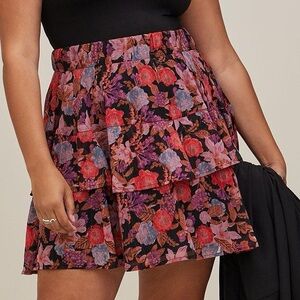 Size 6 Torrid Floral Skater Skirt
